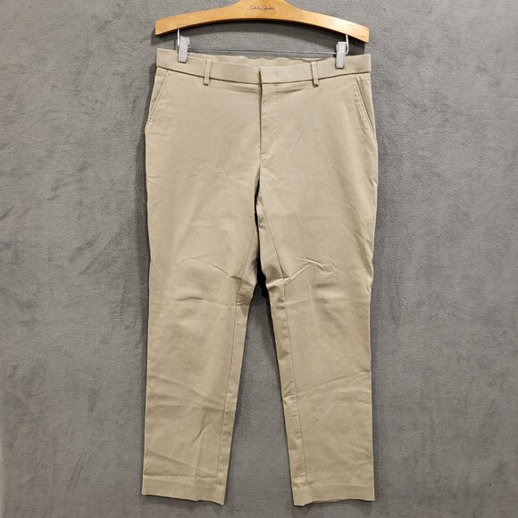 Tommy Hilfiger Chino Pants Men's Size 34 x 30 Tan Khaki‎ Preppy Golf Old Money - Picture 1 of 7
